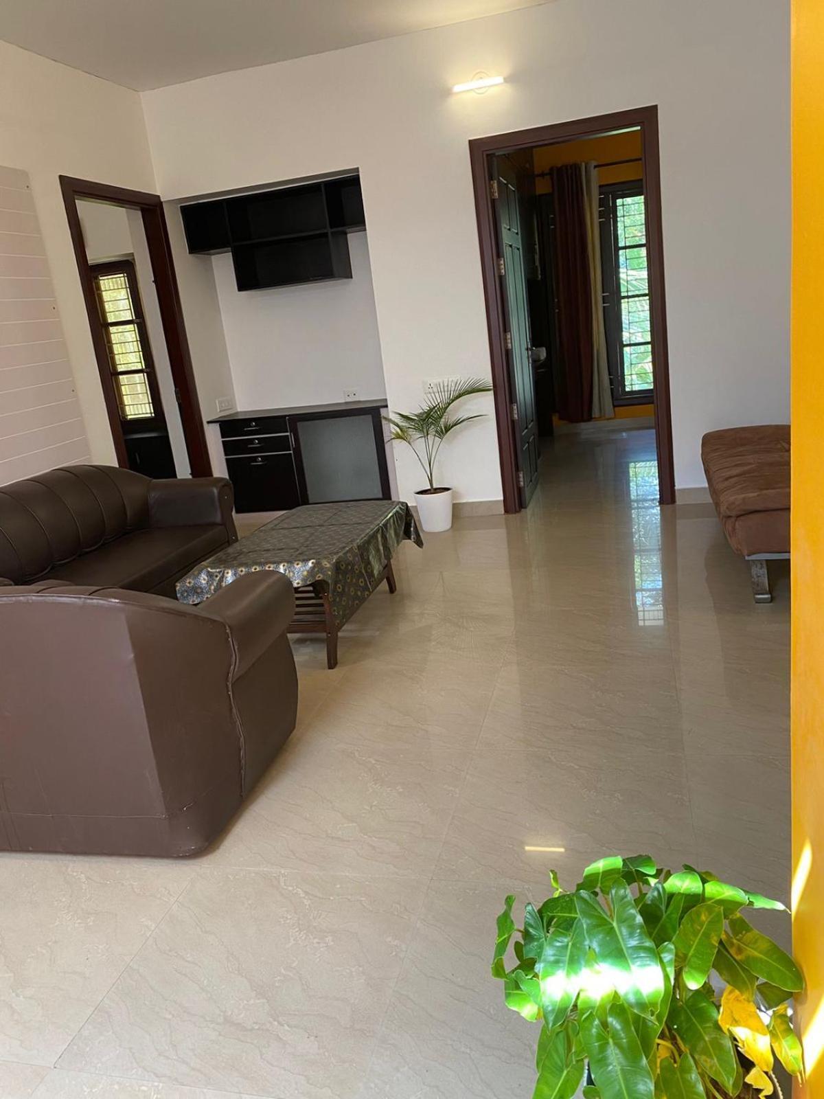 Villa Mirage *